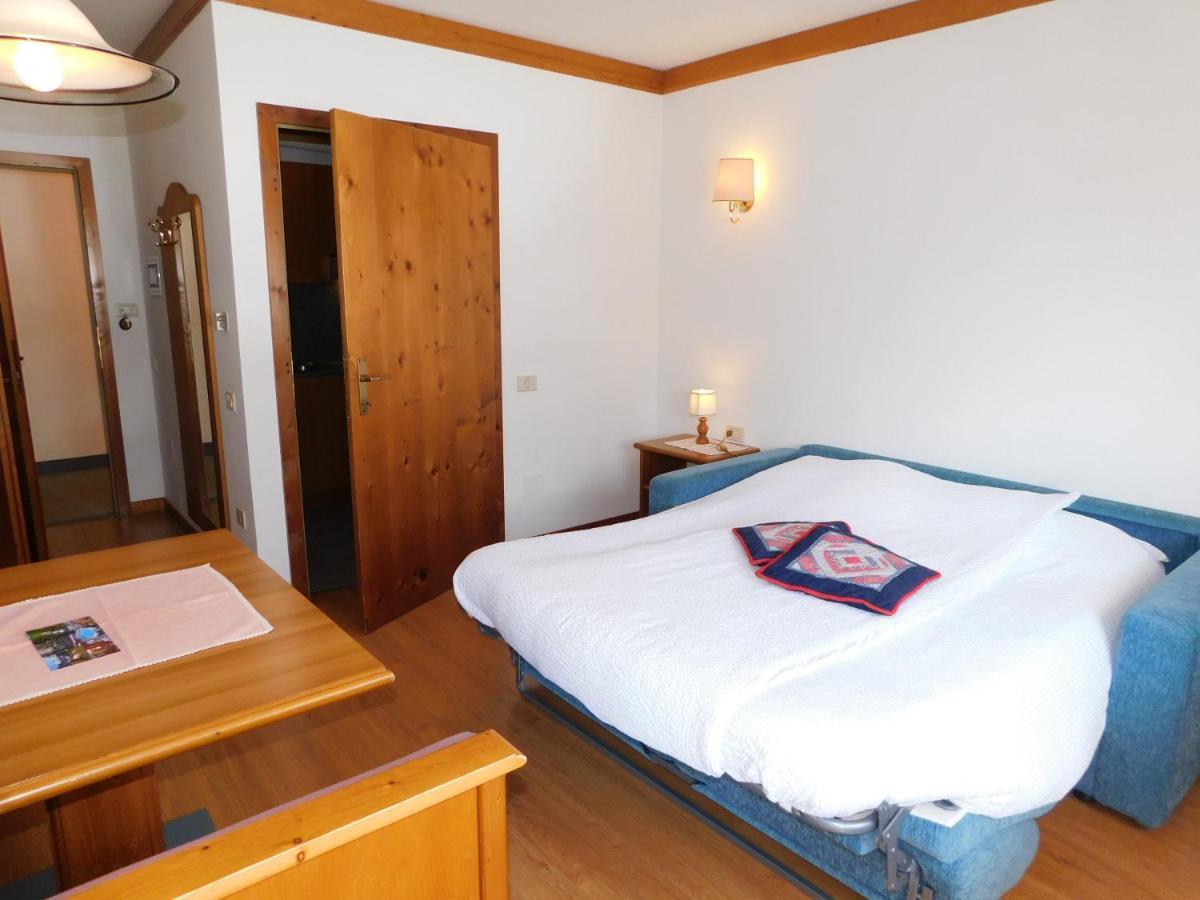 Ski Residence ซานมาร์ตีโนดีกัสตรอสซา ภายนอก รูปภาพ