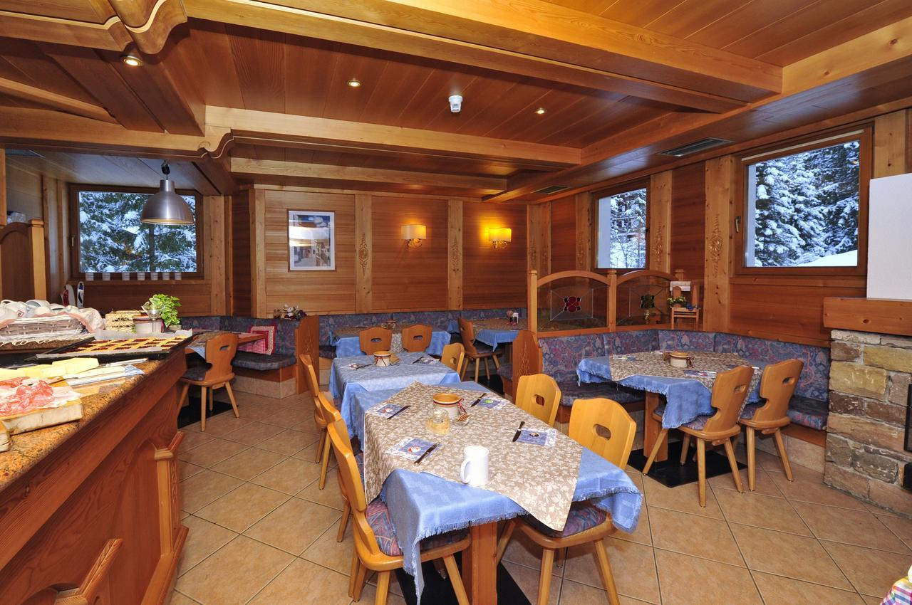 Ski Residence ซานมาร์ตีโนดีกัสตรอสซา ภายนอก รูปภาพ