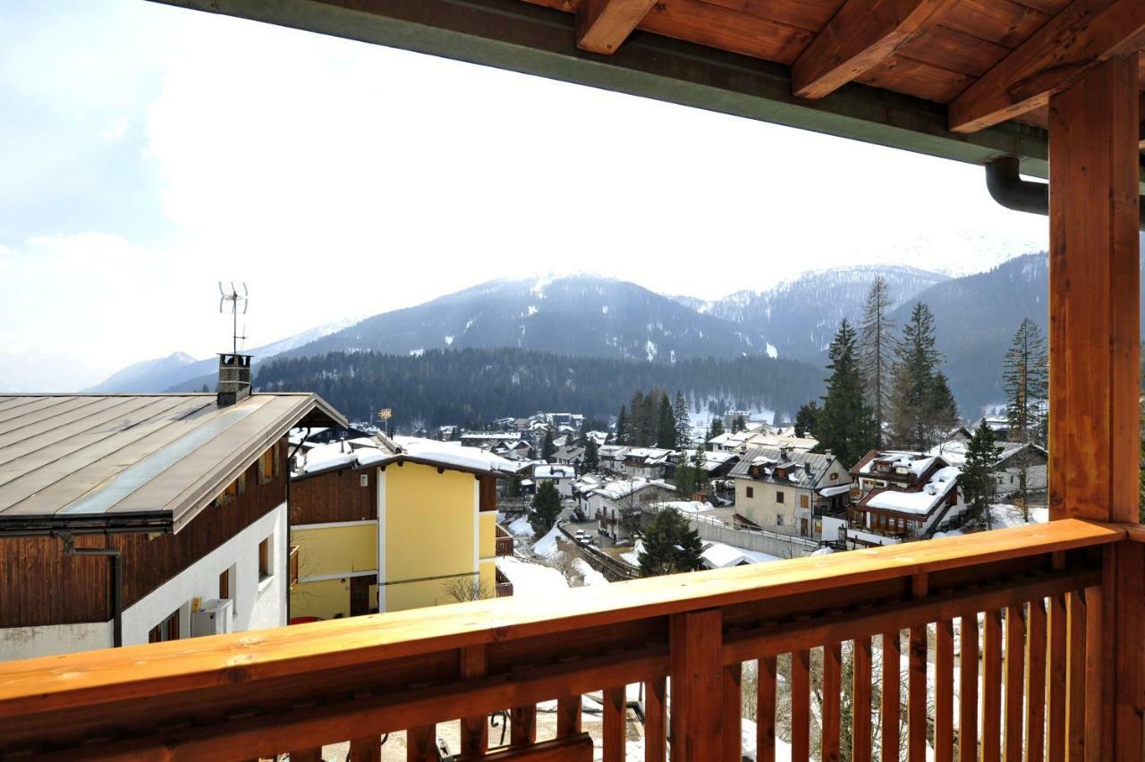 Ski Residence ซานมาร์ตีโนดีกัสตรอสซา ภายนอก รูปภาพ