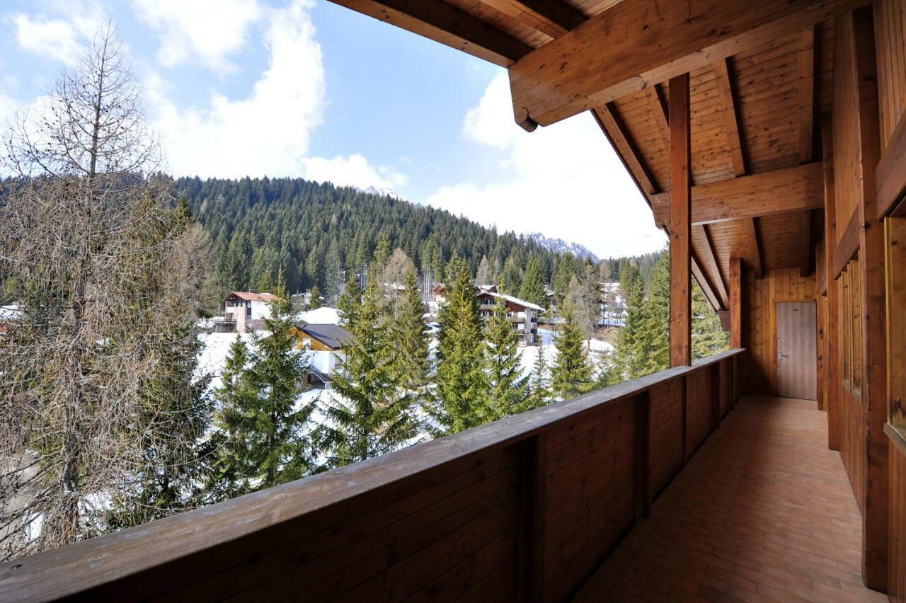 Ski Residence ซานมาร์ตีโนดีกัสตรอสซา ภายนอก รูปภาพ